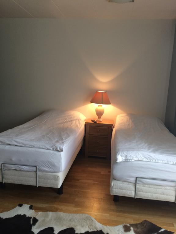 Hotel Ibudir Apartments Акурейрі Номер фото