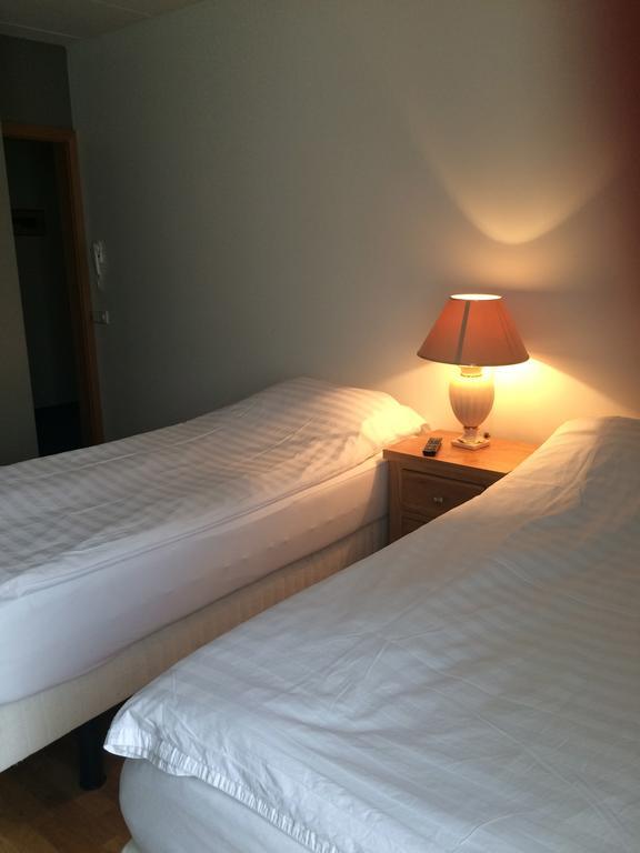 Hotel Ibudir Apartments Акурейрі Номер фото