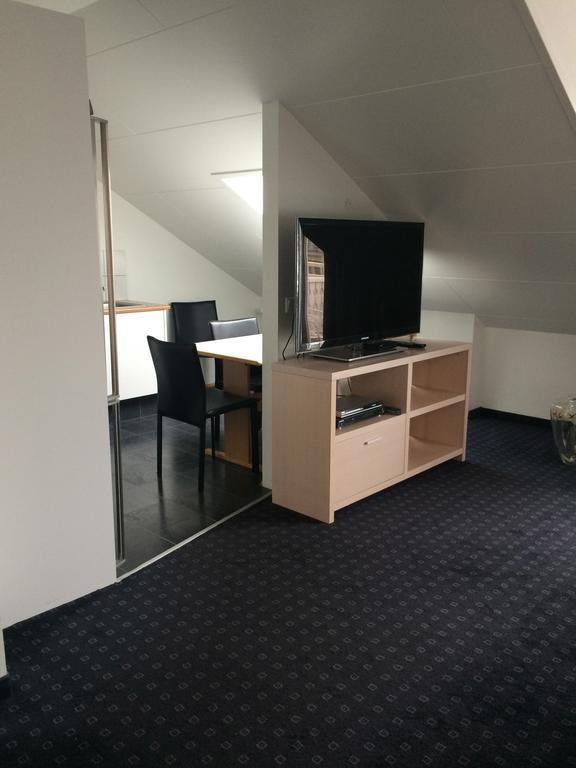 Hotel Ibudir Apartments Акурейрі Номер фото
