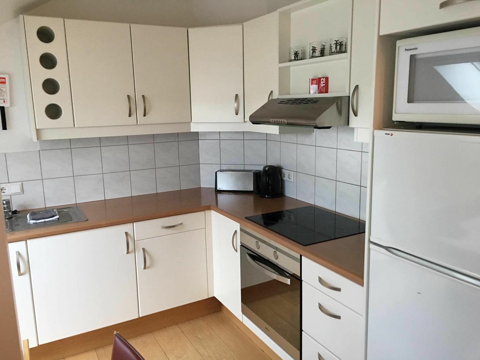 Hotel Ibudir Apartments Акурейрі Екстер'єр фото