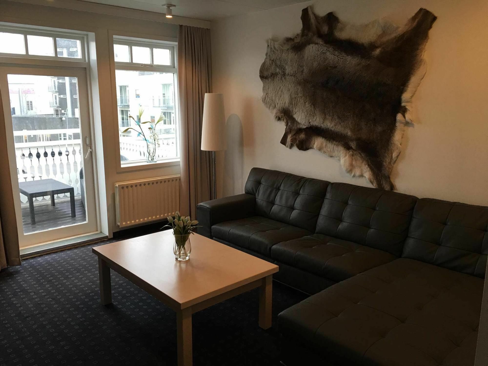 Hotel Ibudir Apartments Акурейрі Екстер'єр фото