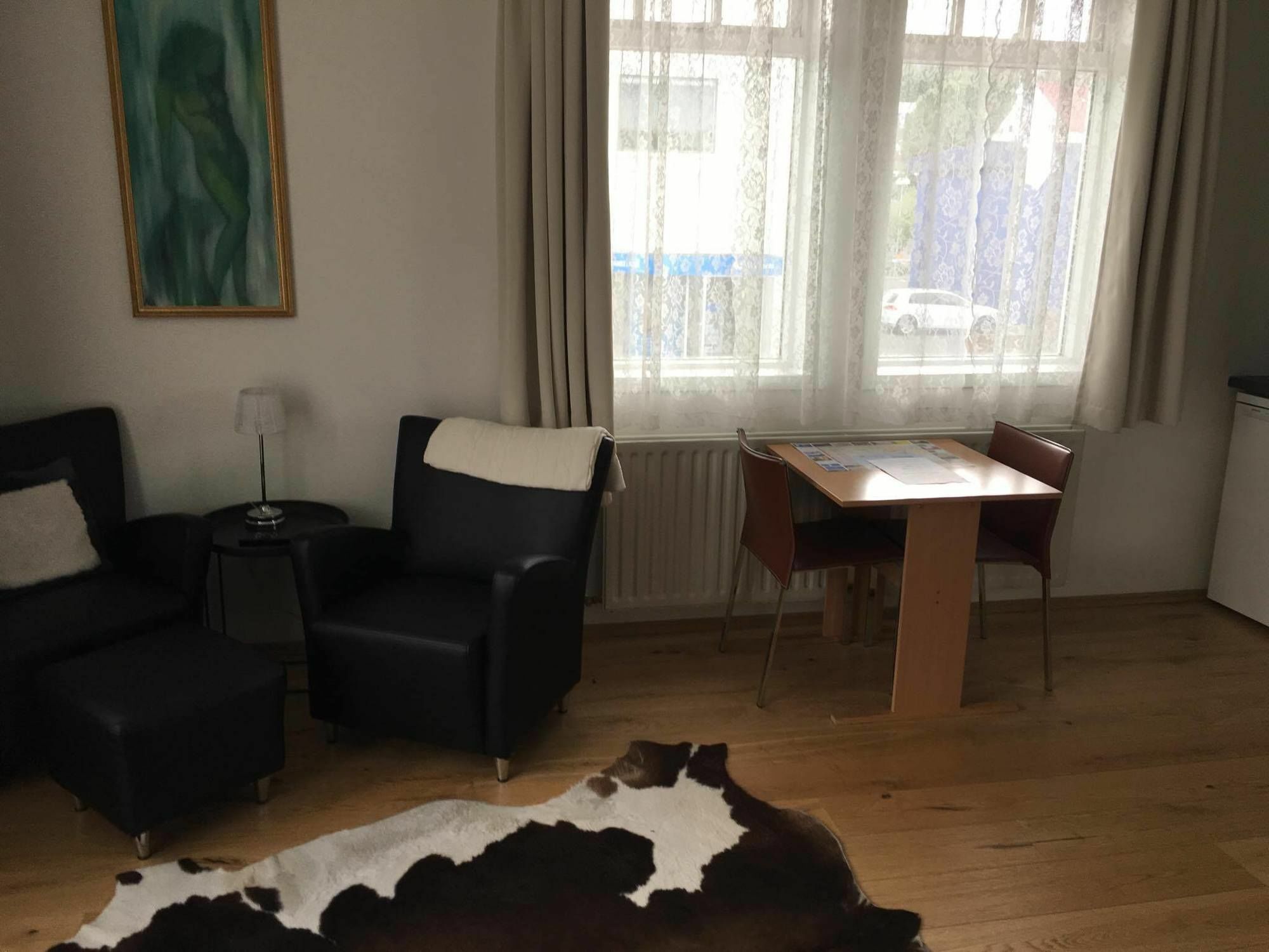 Hotel Ibudir Apartments Акурейрі Екстер'єр фото
